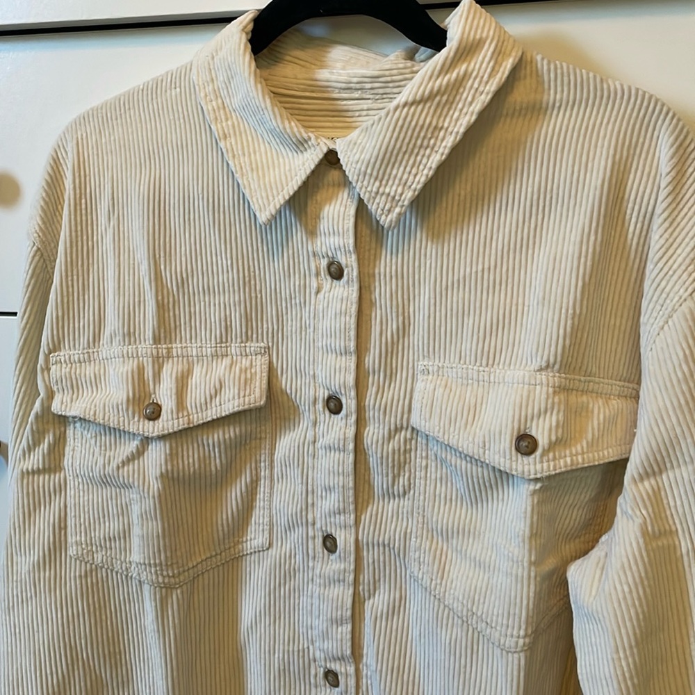 American Eagle Outfitters Oversized Cream Corduroy Shacket in Large NWT - Picture 4 of 15